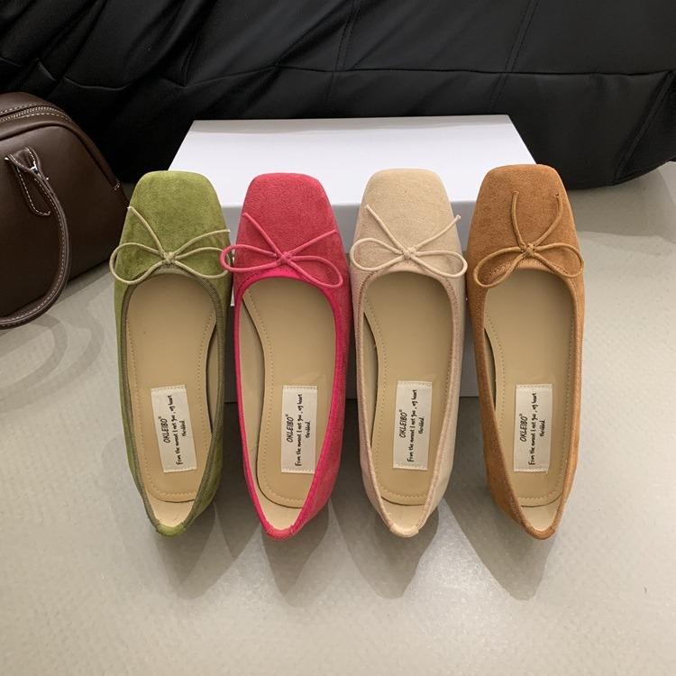 Французский темперамент толстый каблук одинарные туфли женские 2024 новые нишевые элегантные нежные сказочные замшевые легкие вечерние туфли