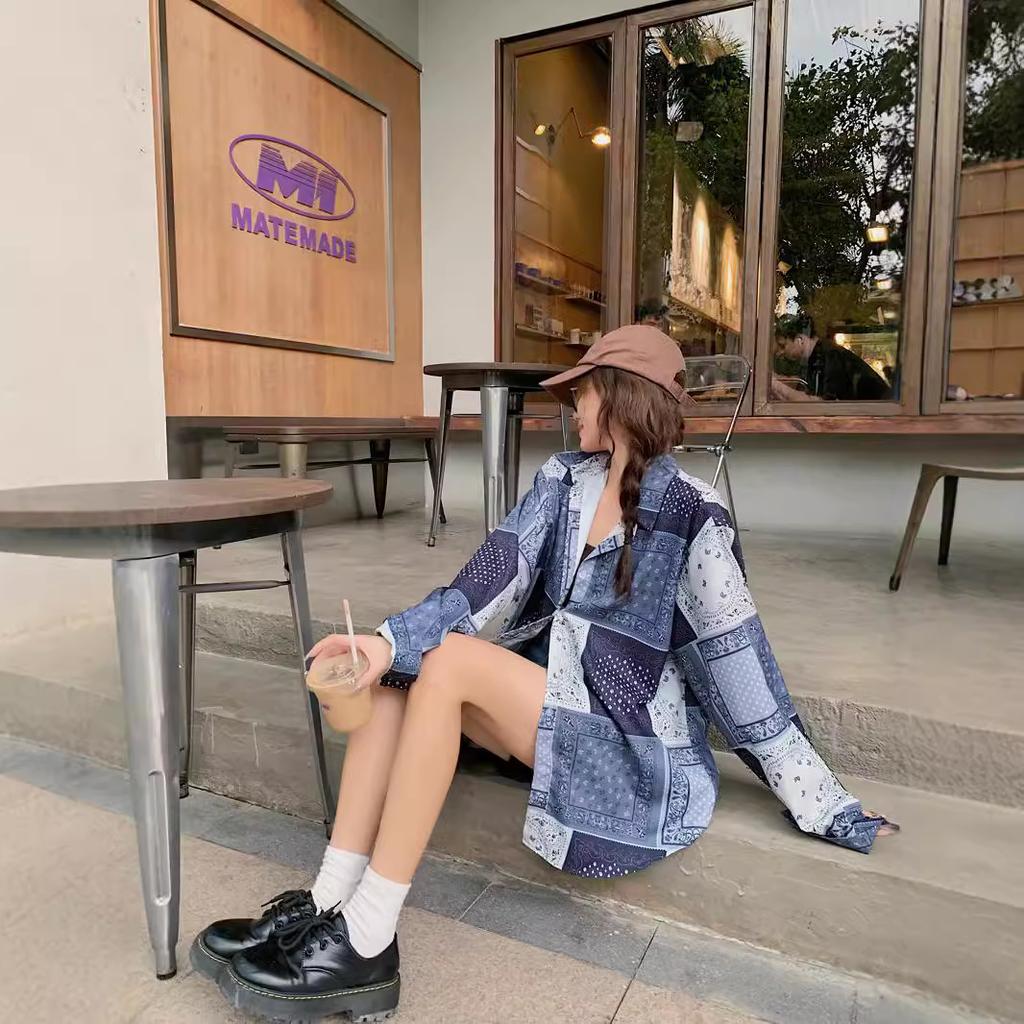 Ретро стиль для отпуска, контрастный цвет, дизайнерский воротник, рубашка для женщин, ранняя осень, новый складной топ с длинным рукавом для женщин