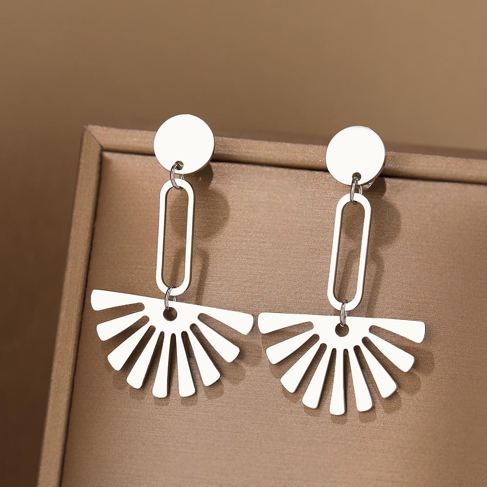 Серьги из нержавеющей стали, милые винтажные нежные подсолнухи, элегантные, легкие, роскошные, модные, подвесные серьги для женщин, ювелирные изделия