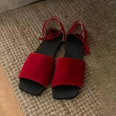 Женская обувь – Сандалии