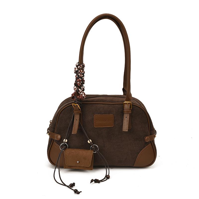 Замшевая сумка женская 2025 новая трендовая осенне-зимняя ретро мода сумка на плечо сумка-мессенджер для поездок на работу сумка-подушка