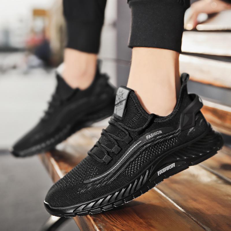 2025 летние повседневные одинарные туфли модные мужские новые дышащие спортивные туфли трендовые летающие тканые полые одинарные сетчатые туфли