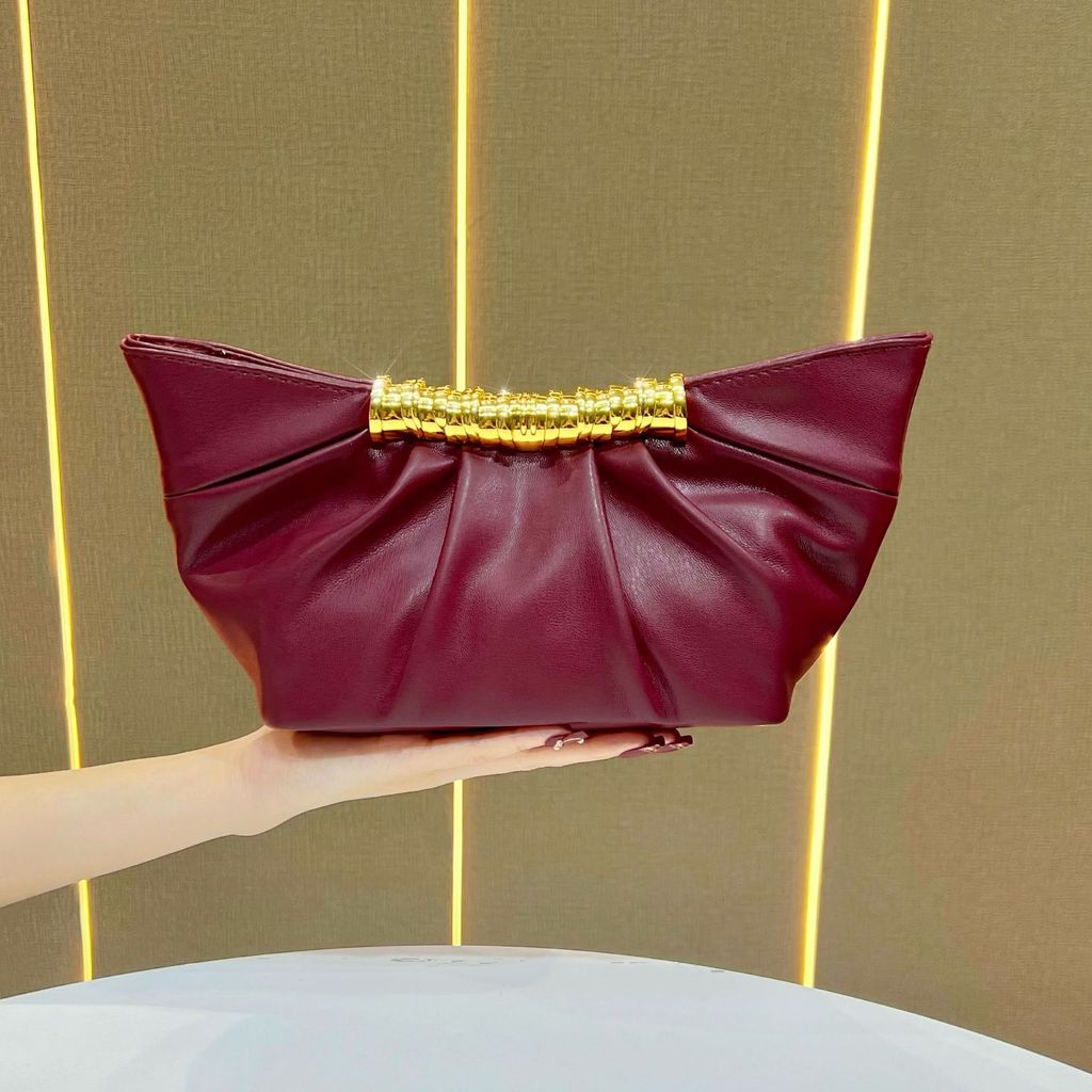 Minimalist Pu Evening Clutch With Solid Color And Pleated Design For Party And Dinner Use