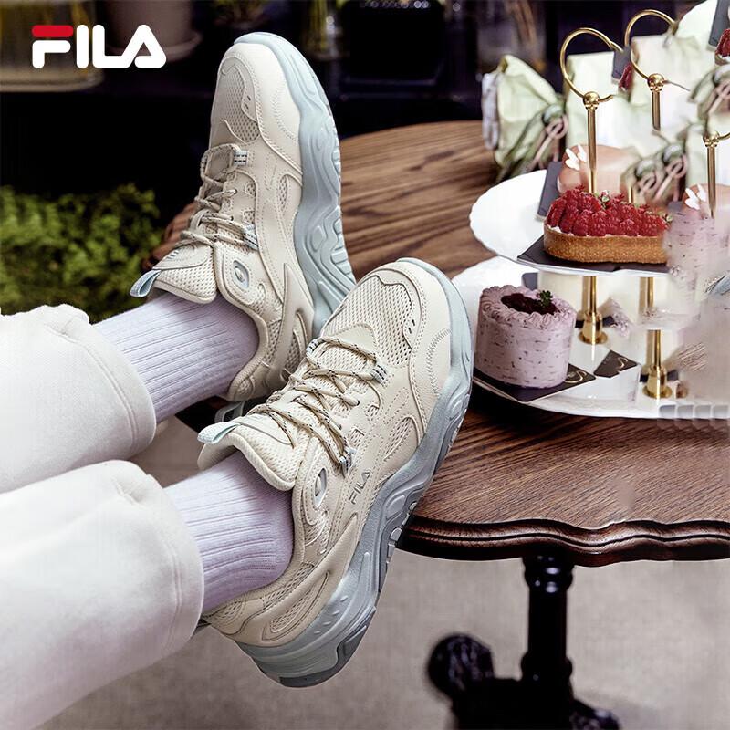 Fila Женские ретро-кроссовки на массивной подошве COLLINA