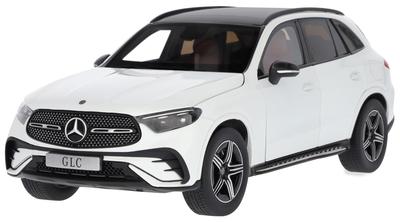 [Коллекция Mercedes-Benz] Оригинальный GLC AMG Line (X254) Manufaktur Opalis White 1/18