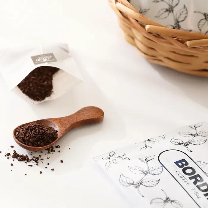 15 пакетиков премиального кофе и чая (случайные кофейные зерна)