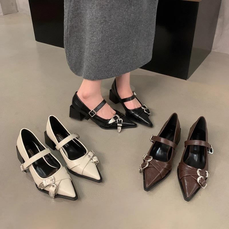 Весна-лето Новые женские туфли-лодочки с острым носком, декоративной пряжкой, черным мелким ремешком сзади, средний каблук, одинарные туфли для женщин 2024