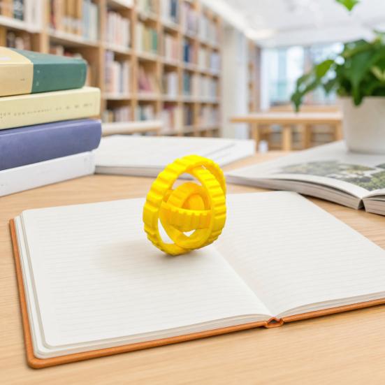 3D Printed Spinning Gear Fidget Toy, Stress Relief Rotating Gear Ring Sensory Toy, Spinning Gear Decompression Desk Toy for Kids Adults