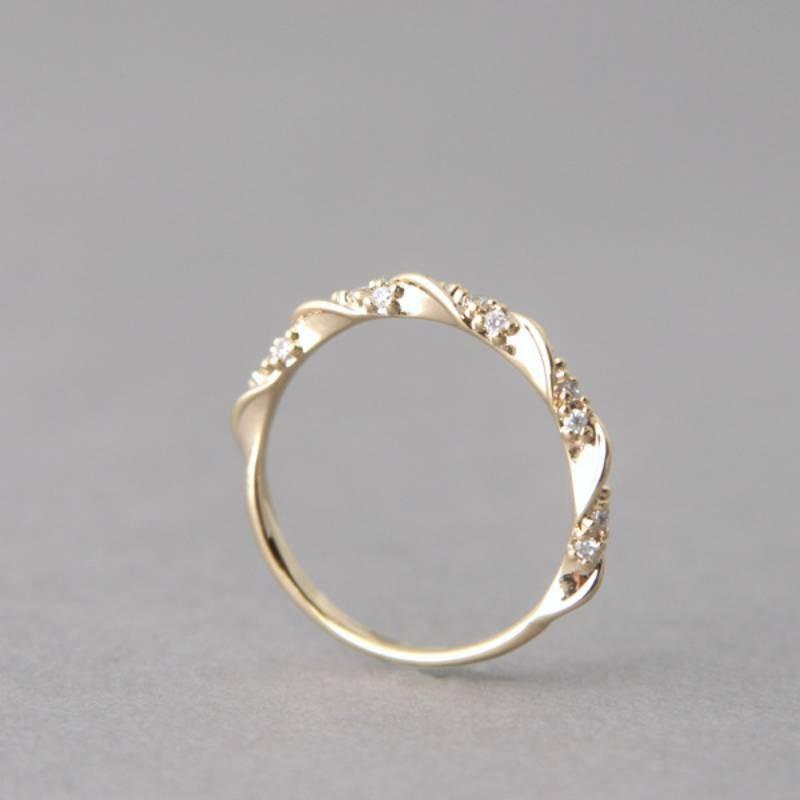 Twist Ring Shape Hand Jewelry Decorative Ornaments Gift Fashion Elegant Simple