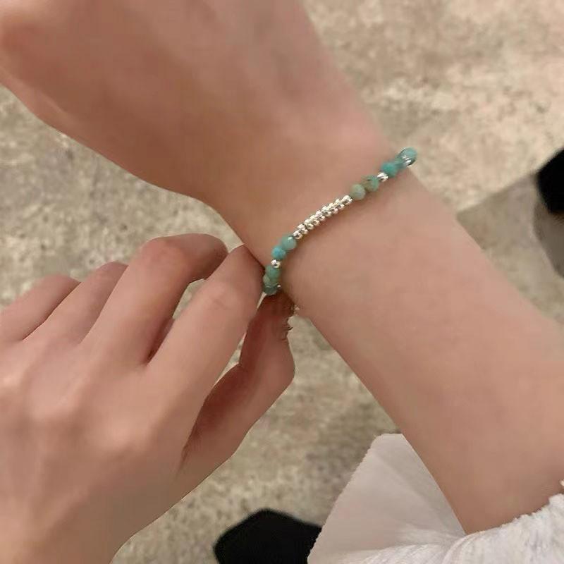 Womens Highend Fashionable Bracelet With Unique Geometric Pearls