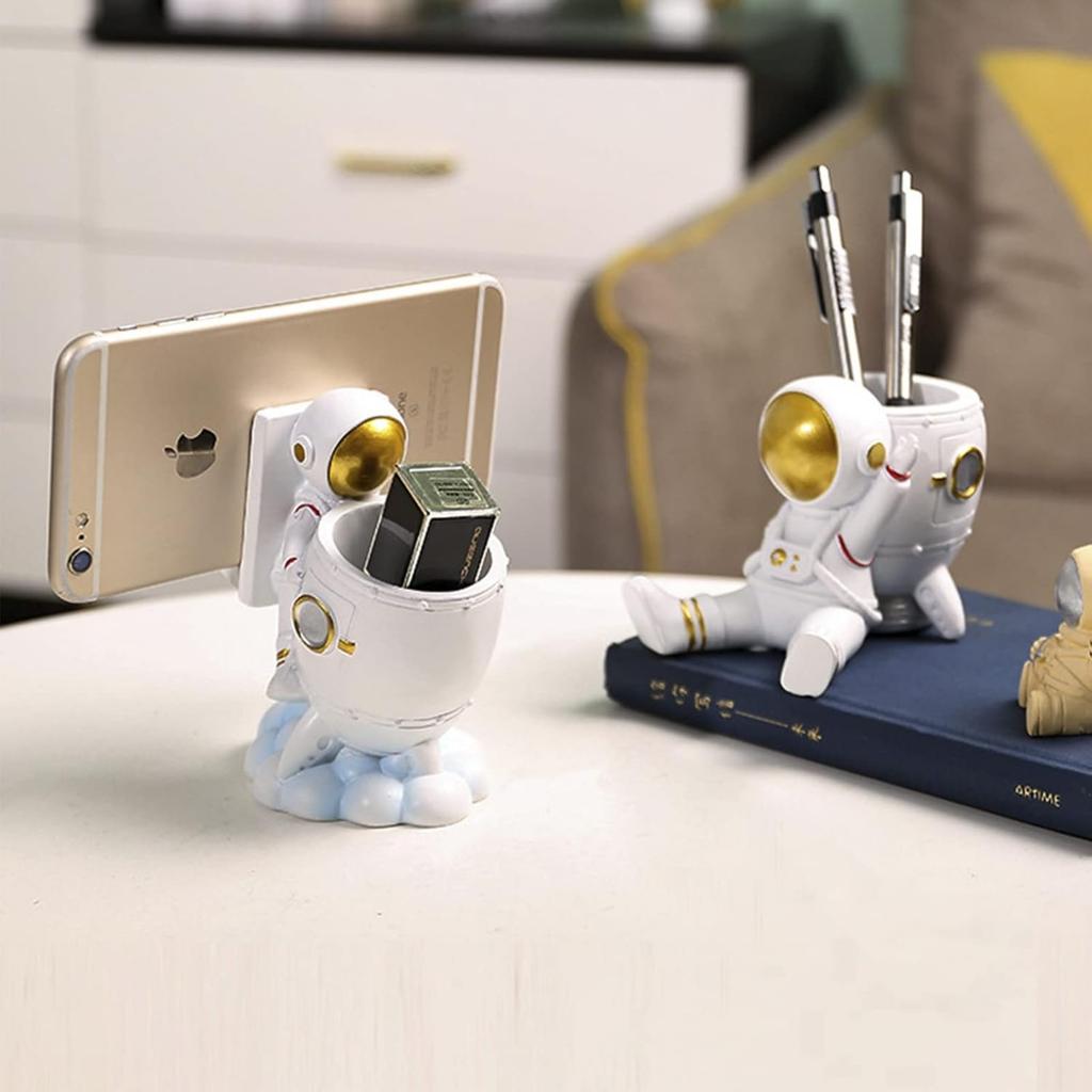 Resin Astronaut Sculpture Pen Holder Pencil Organizer Cosmetic Brush Holder Decorative Pen Box Makeup Brush Pot