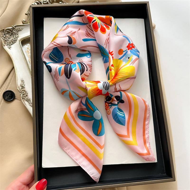 Summer 70Cm Print Square Scarf Checkered Thin Versatile Neckerchief Hair Tie Headscarf Women Wraps Hijabs Luxury Bufandas Poncho