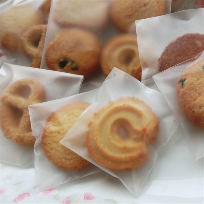 100 Pcs/lot Thick Frosted Cookie Self-Adhesive Bag Button Biscuit Cookies Packaging Translucent Without Pattern