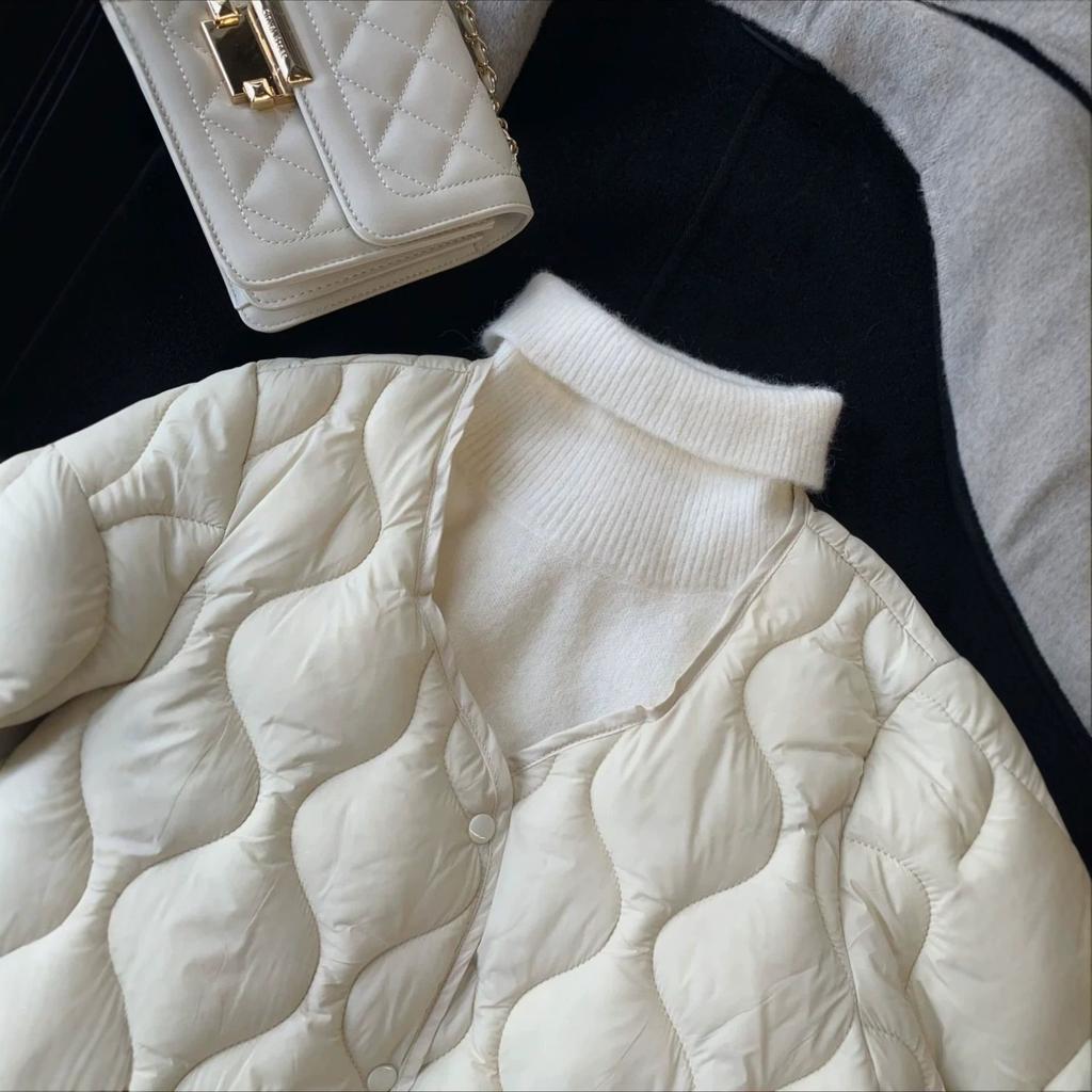 Autumn and winter new wavy quilted cotton clothes women's short stand-up collar light and warm beige liner jacket