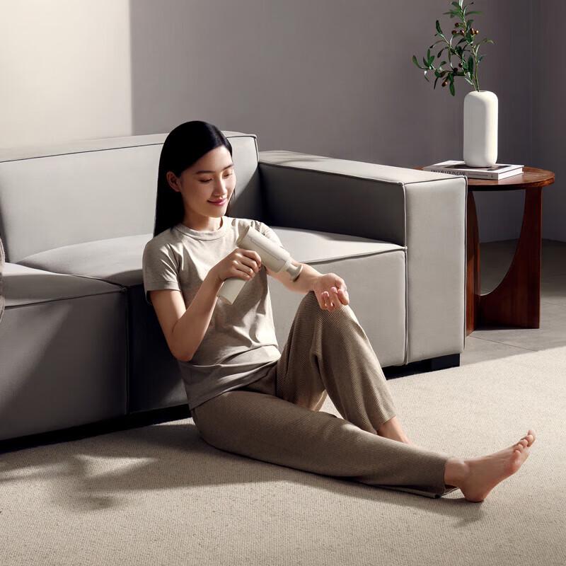Массажный пистолет Xiaomi 3 вилка CN (адаптер в комплекте)