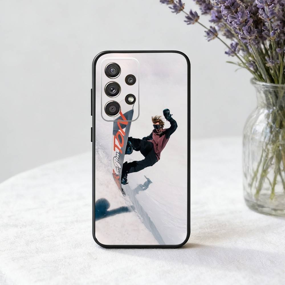 Skiing Snow Snowboard Ski Phone Case For Samsung S25,S24,S21,S22,S23,S30,Ultra,S20,Plus,Fe,Note,5G Black Cover