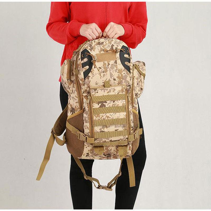 Тактический рюкзак MOLLE из водозащитной ткани камуфляжной расцветки. Объём 45 л