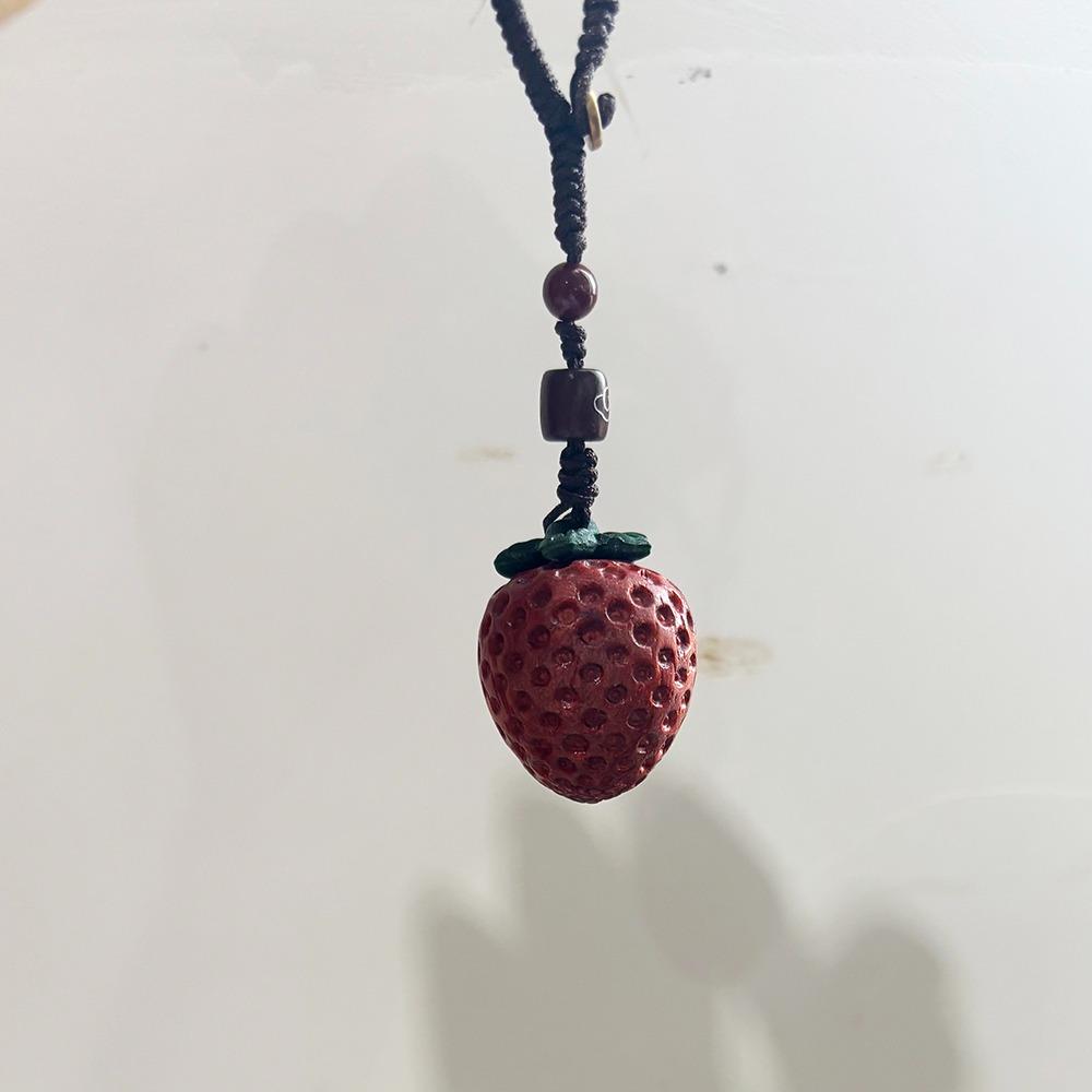 Strawberry Sandalwood Keychain Chinese Style Car Keyring Wooden Pendant Phone Chain Decoration