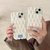 Бархатный чехол кремового цвета для iPhone 15, iPhone 16 и iPhone 17 Pro Max