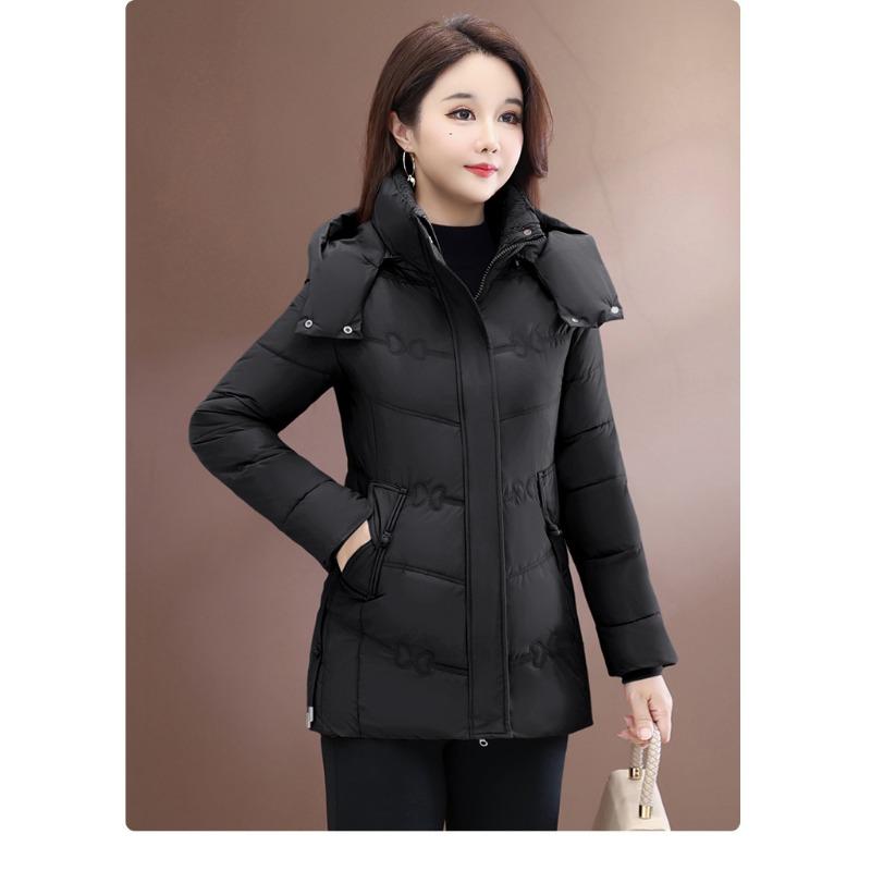 Women Short Hooded Thick Padded Coat Winter Casual Wear