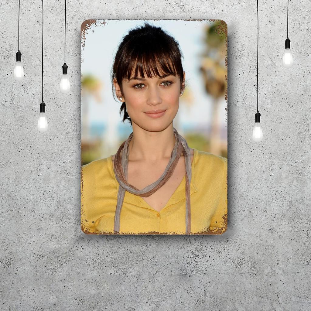 olga kurylenko Retro Vintage Tin Sign Poster Decorative Plaque Metal Plate Wall Decor
