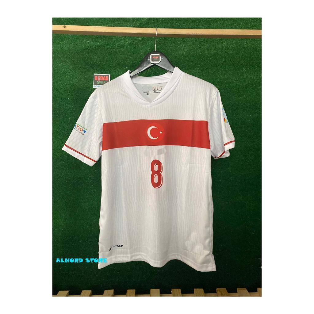 Арда Глер 8 Джерси сборной Турции на Евро-2024