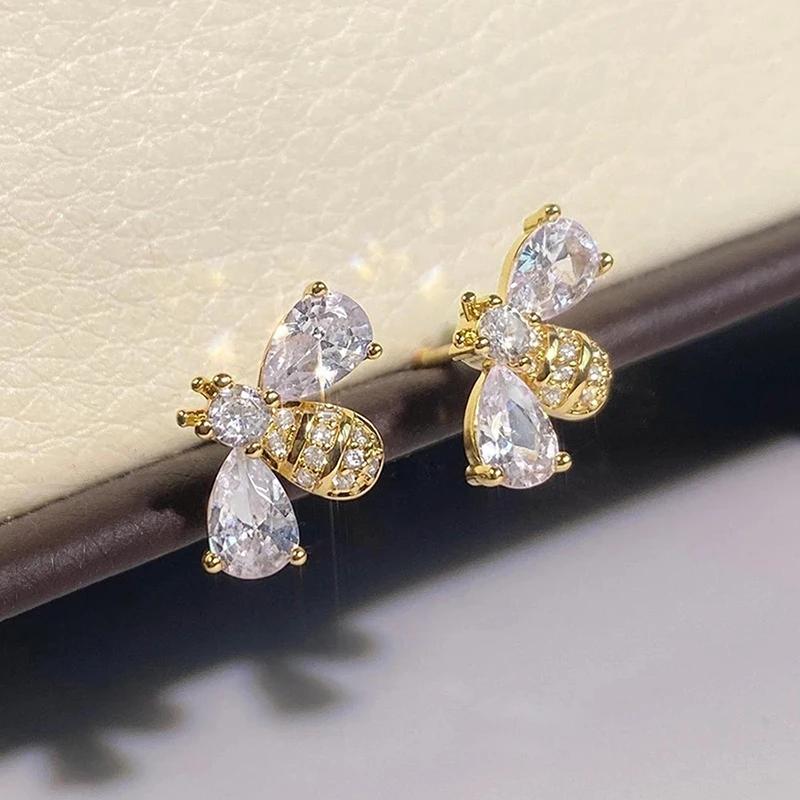 Huitan Милые серьги-пусеты с медоносной пчелой золотого цвета для женщин, ослепительные кристаллы, кубический цирконий, милые серьги с животными для девочек, модный циркон