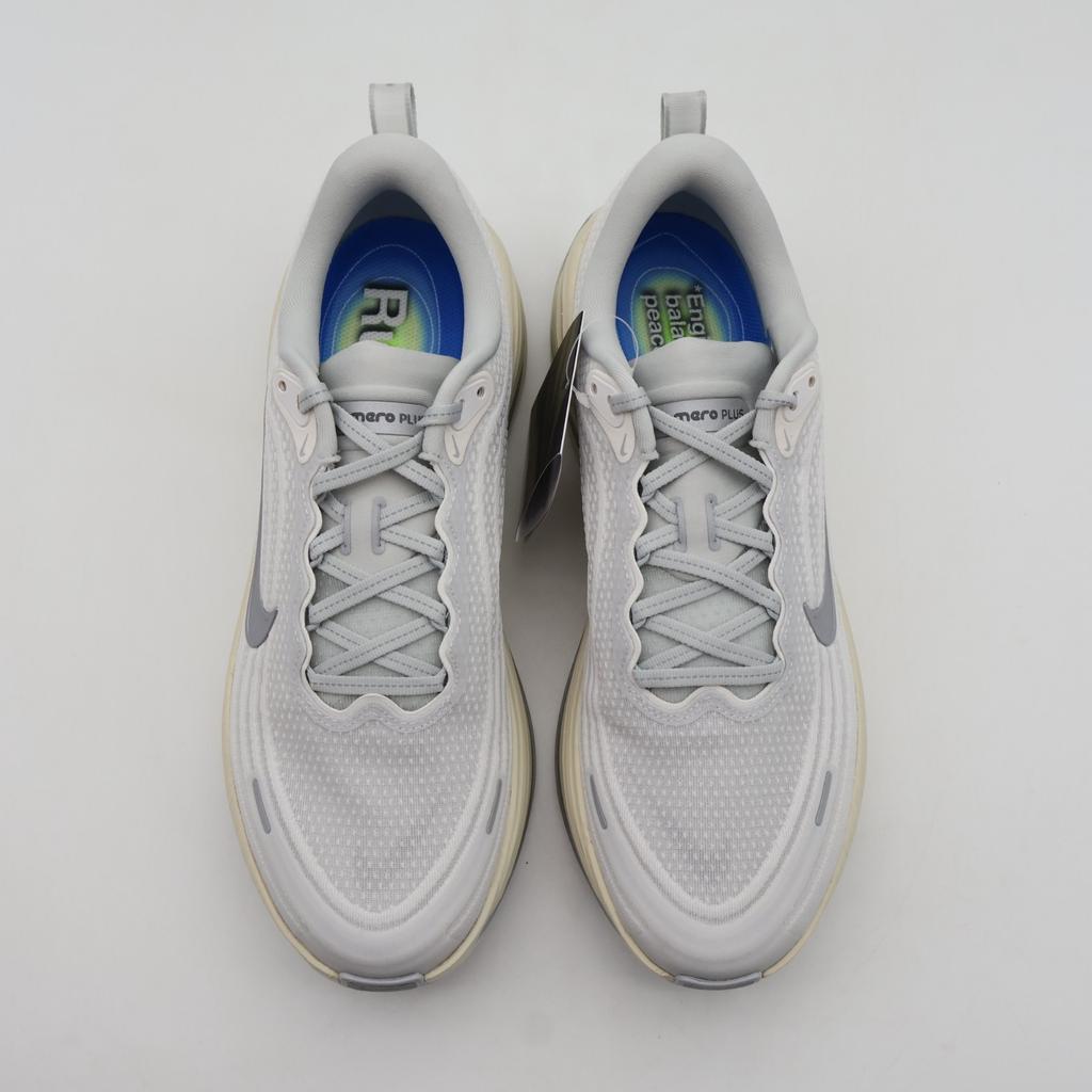 IQ0308-094 Nike Vomero Plus Платиновый Оттенок Отражающий Серебристый (Мужской)