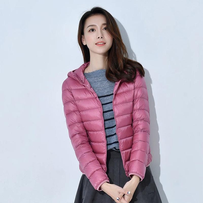 Fashion Female Cold Jacket Women Winter Light White Duck Down Jacket Slim Puffer Jacket Portable Windproof Down Coat
