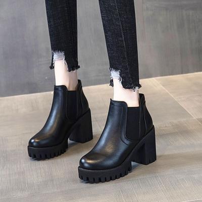 Ботинки Martin женские британский стиль 2025 осень и зима новые толстые каблуки на платформе модные универсальные короткие сапоги бархатные сапоги на высоком каблуке