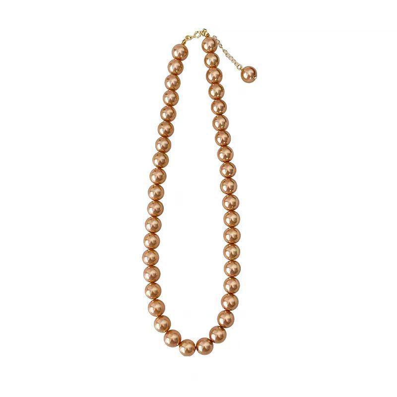 Настоятельно рекомендуем бежевую золотую французскую ретро-цепочку на ключицу с сильным легким антижемчужным чаем.