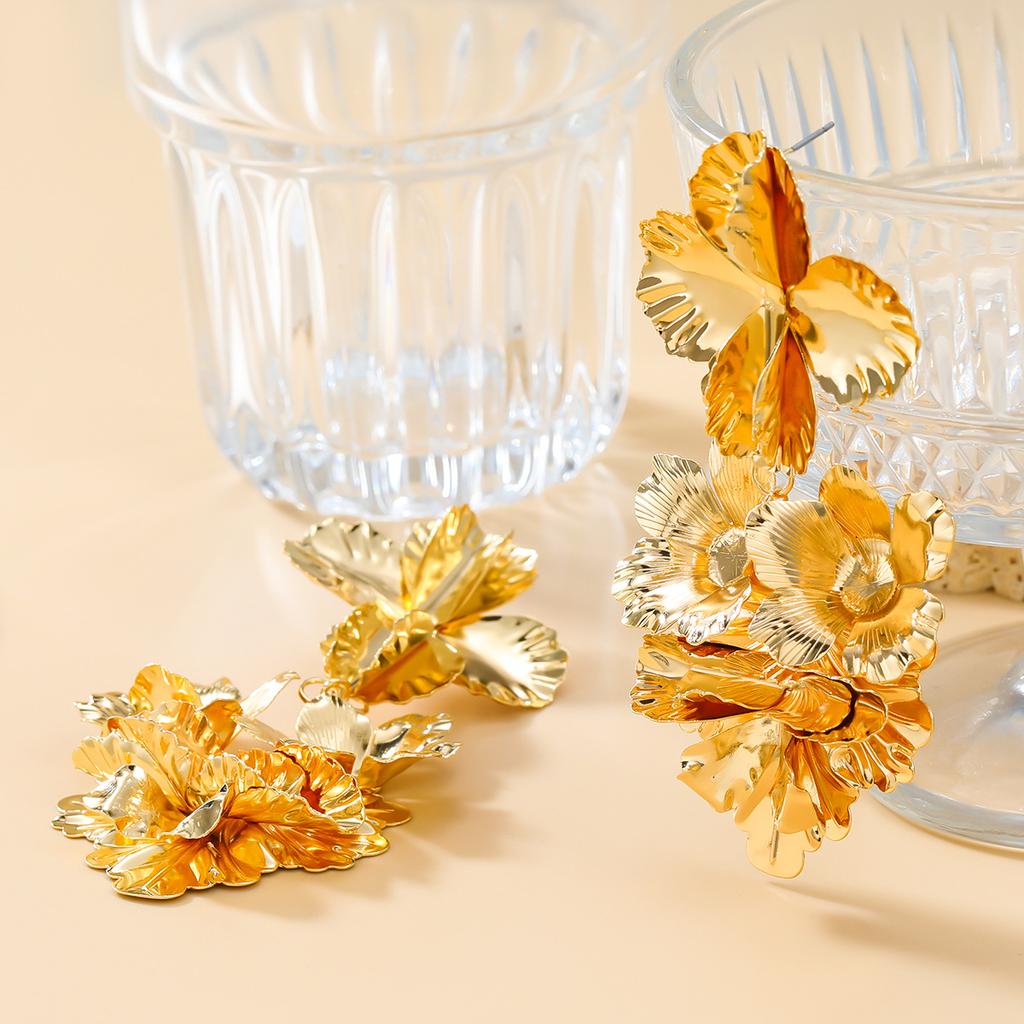 Punk Goth Flower Drop Earrings for Women Statement Piercing Earring Wed Jewelry Accessories