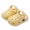 Хиты продаж 2026 года Crocs для детей - Нескользящие слипоны для дома и улицы, Закрытая обувь для мальчиков и девочек