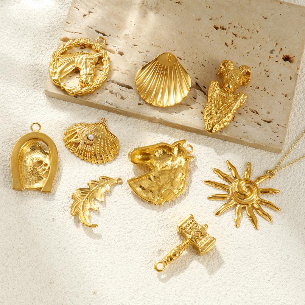 1PC 18K Gold Plated Charms Sun Shell Horse Arrowhead Feather Hammer 304 Stainless Steel Pendant For DIY Necklace Jewelry Making