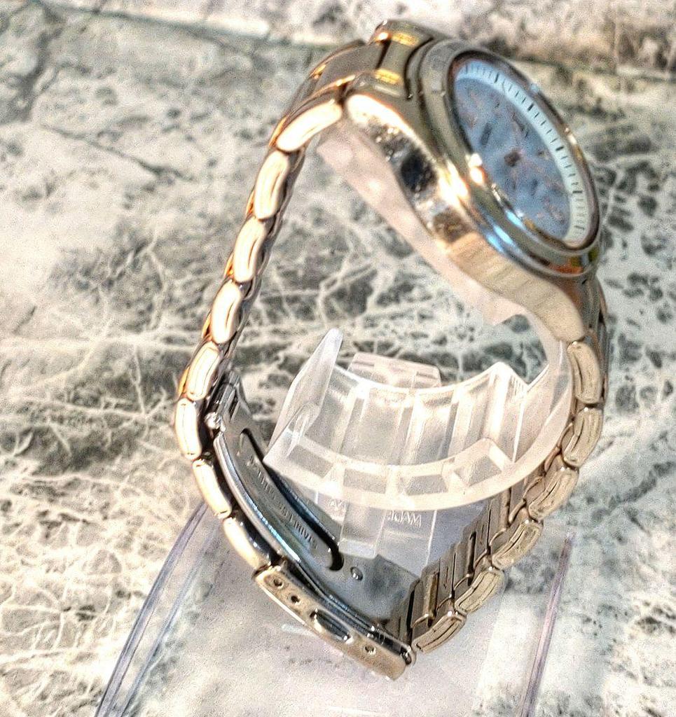 [Б/У] Часы SEIKO на солнечной батарее, в рабочем состоянии