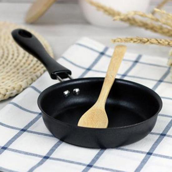 Non-stick Handle Iron Frying Cooking Pan Breakfast Egg Pancake Pot Cookware