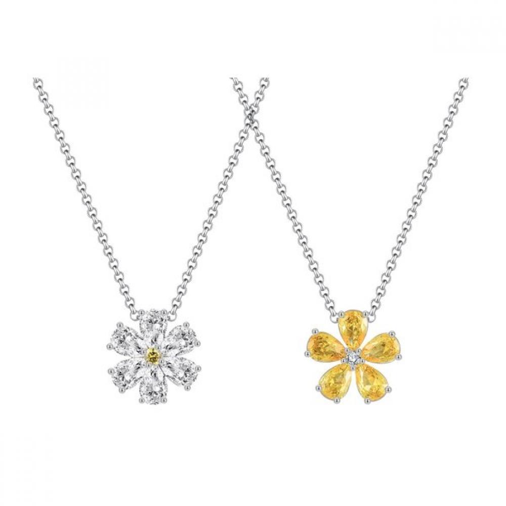 Iceball Pear Flower Necklace