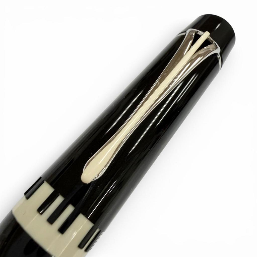 Excellent MONTBLANC fountain pen Donation Pen Herbert von Karajan black 18K mens Used