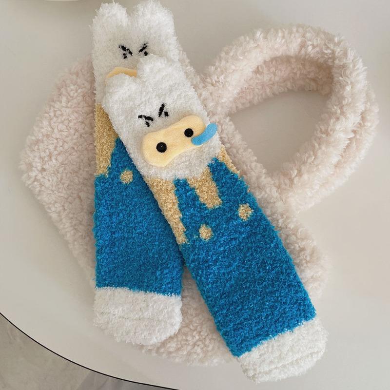 Coral fleece socks women's autumn and winter thickened warm floor socks cute cartoon ugly cute pig sleep socks home confinement socks