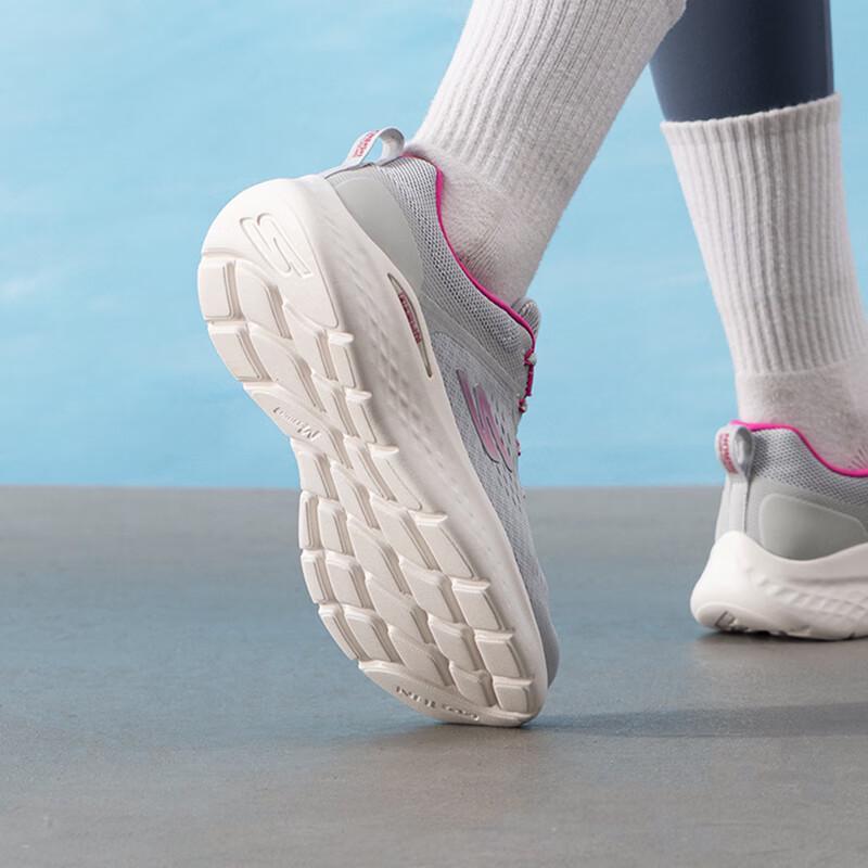 Skechers Женская повседневная спортивная обувь 129423-GYPK