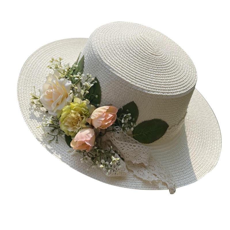 Flat top straw hat women's summer outdoor travel sunscreen sun hat new flower top hat vacation beach hat