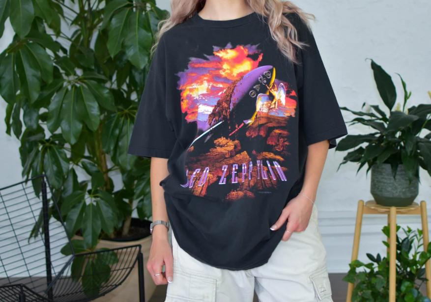 Vintage 1994 Led Zeppelin Graphic T-shirt size S-5XL