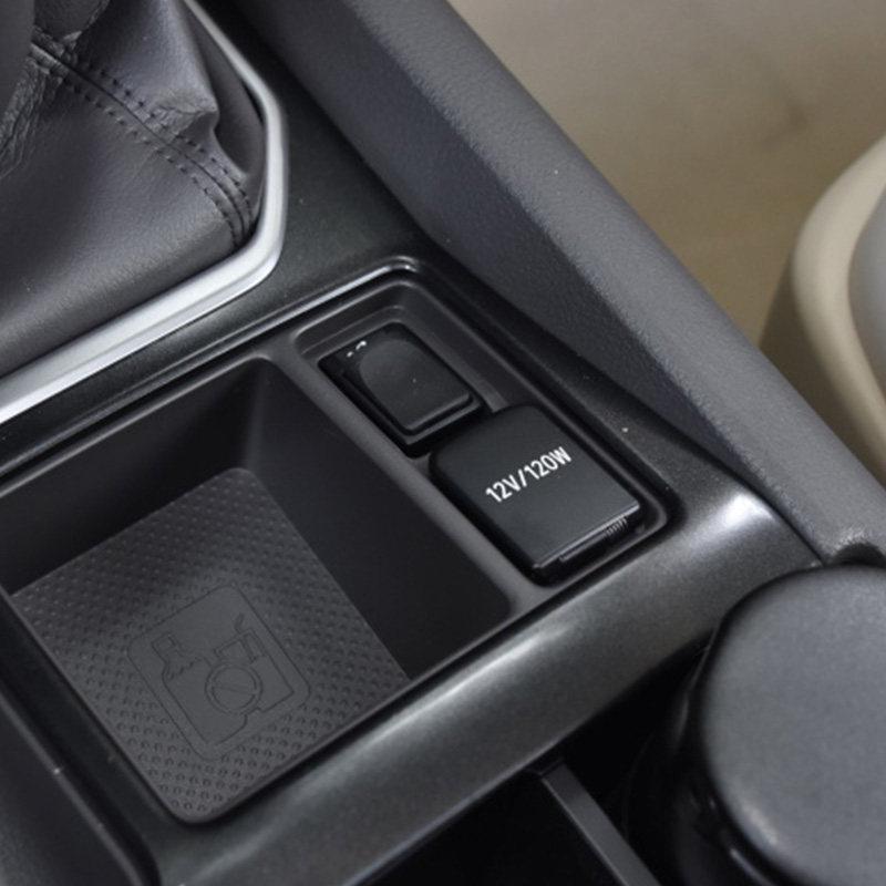 Крышка прикуривателя и розетки 12В для Prado Land Cruiser LC150 2010-2017