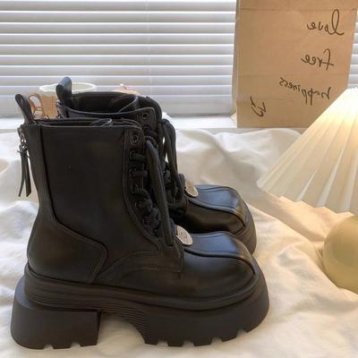 Женские ботинки Мартин на толстой подошве с большим носком, новинка осени 2025 года, на толстом каблуке, в британском стиле, увеличивающие рост, универсальные короткие ботинки коричневого цвета
