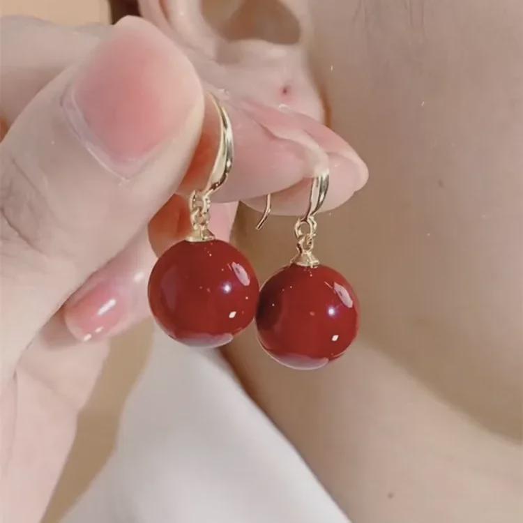 2024 Luxury Pearl Retro Design High-End Red Light Earrings