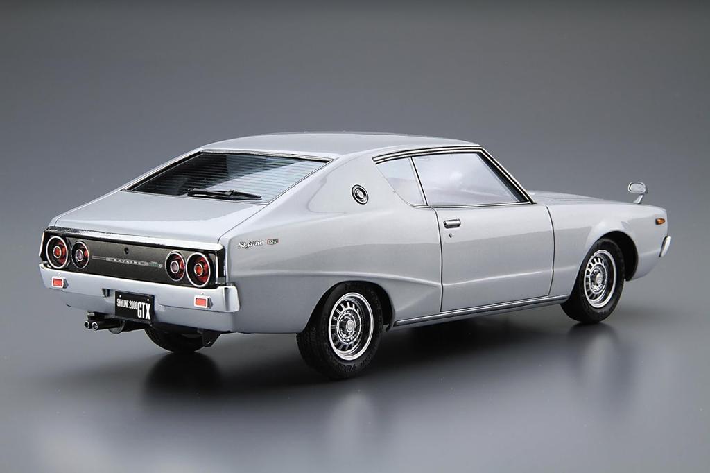 Aoshima Bunka Kyozai Серия Модель автомобиля Nissan GC111 Skyline Пластиковая модель (АОСИМА) 1/24 HT2000GTX-E S '76
