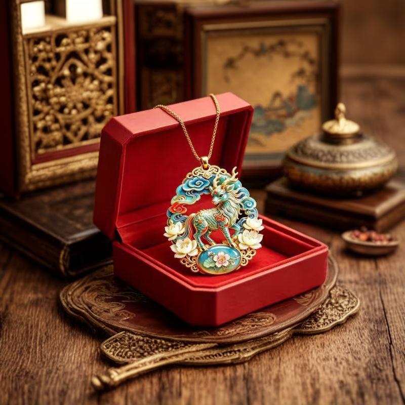 Nine Tailed Fox Enamel Pendant Necklace Exquisite Chinese Style Trendy Jewelry Ideal Anniversary Gift for Girlfriend