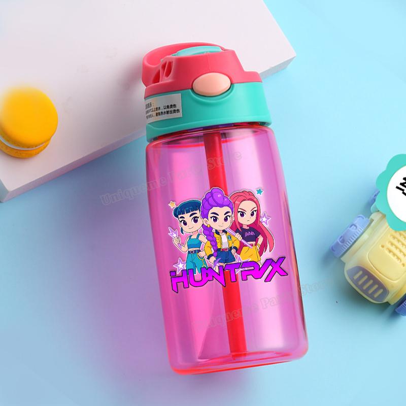 KPop Охотники на демонов Детская бутылка для воды Для улицы Спорт Зои Мира Руми Девочка Стакан с трубочкой Портативная Пластиковая бутылка для напитков Подарок на день рождения