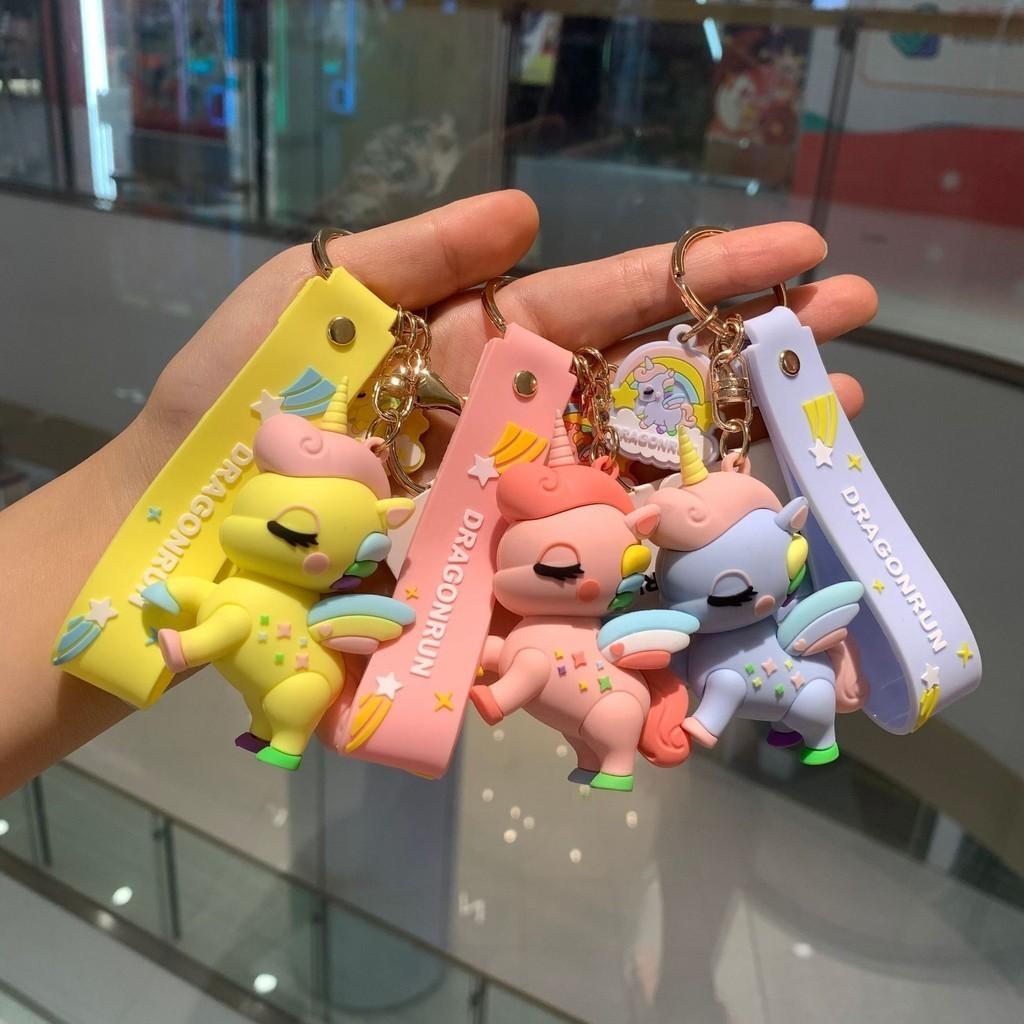 Очаровательный брелок-единорог в мультяшном стиле, милый шарм для сумки-подарка для пар, из розового металла