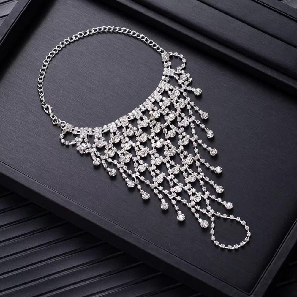 Elegant Tassel Bracelet Creative Finger Bangle Bracelet Rhinestone Bracelet Bridal Accessories